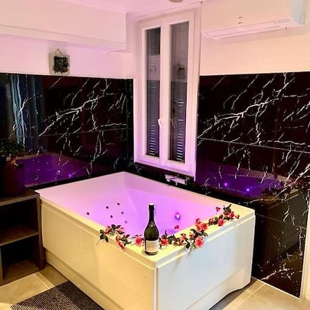 شقة Luxury Dreams Balneo لو كانيت المظهر الخارجي الصورة